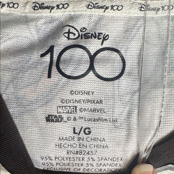 Disney 100 Character Mash Up Men's Sleep Set Pajamas 2 Pieces Size L NEW - Picture 5 of 5